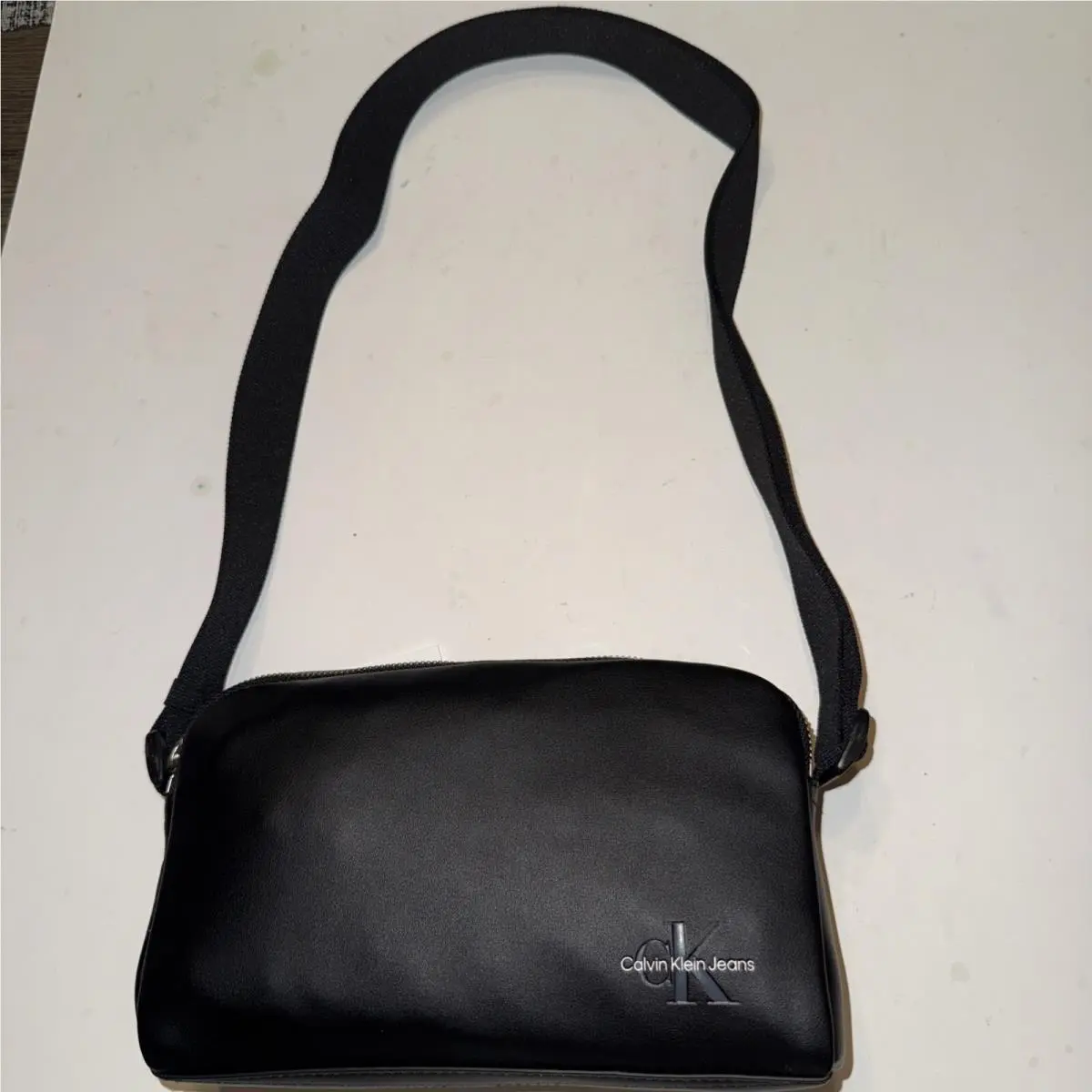 Calvin Klein Womens Crossbody Bags Black