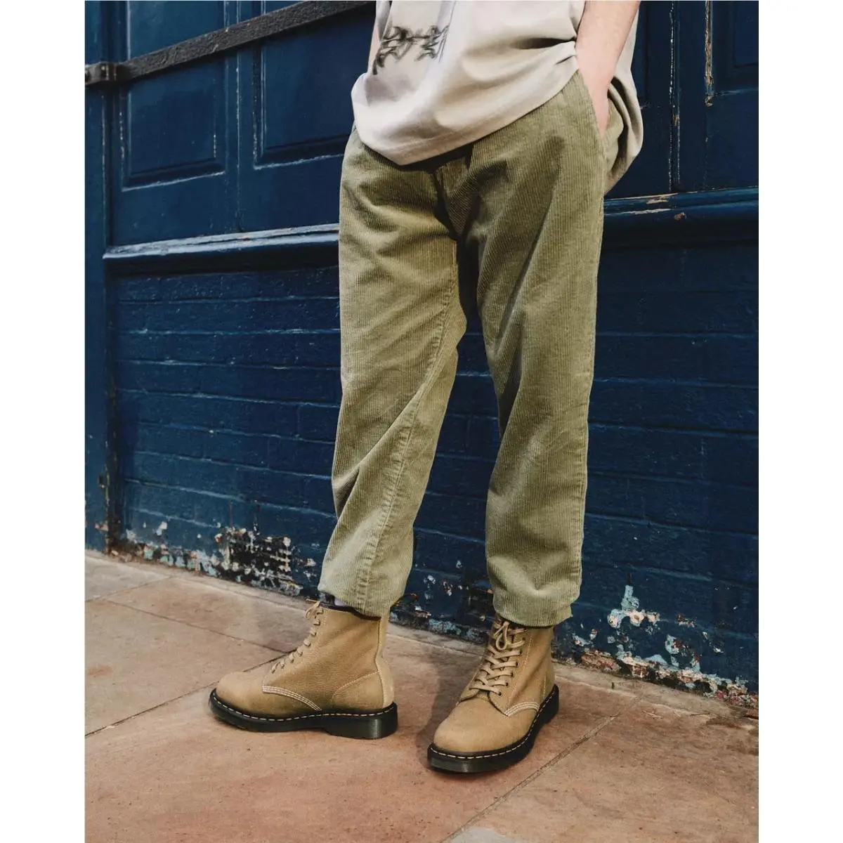 Dr. Martens shoes - Dr. Martens 1460 - Martens - Savannah Tan 10