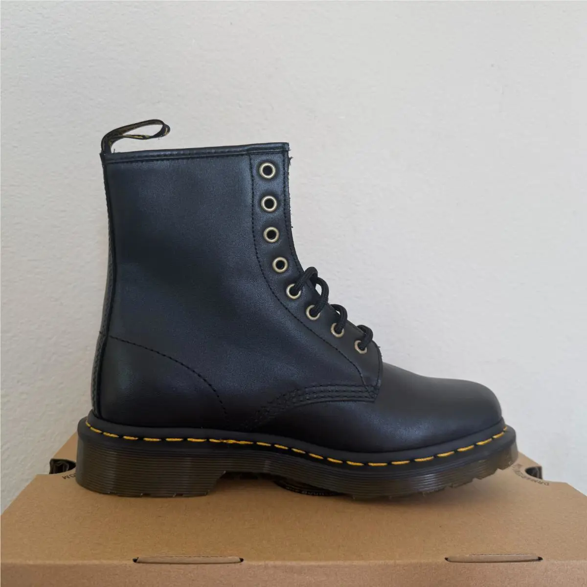 Dr. Martens shoes - Black/Red Roses 14