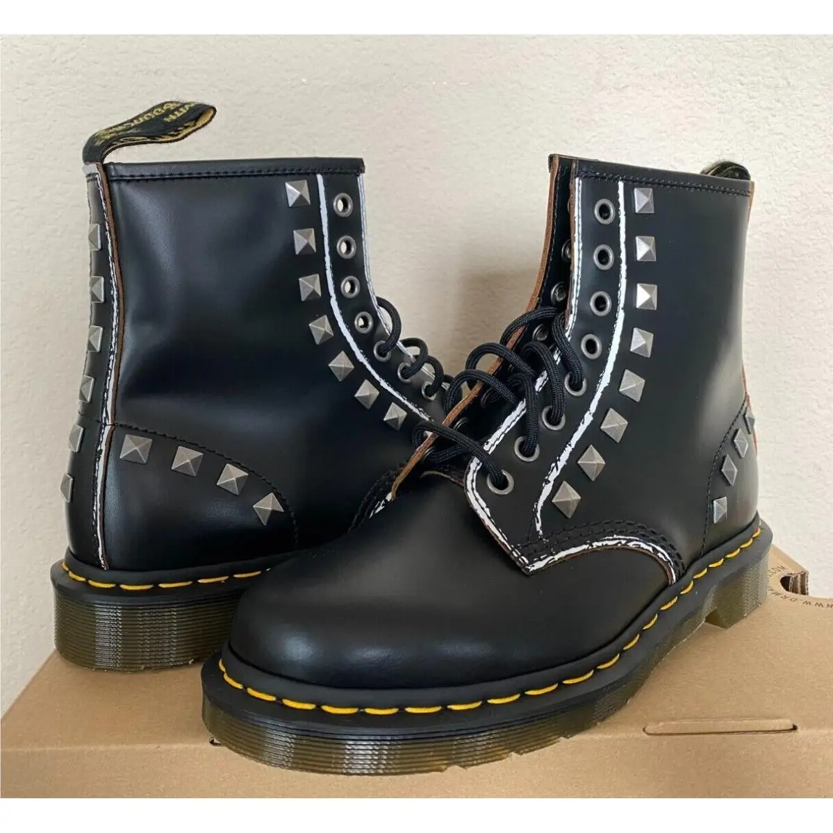 Dr. Martens shoes - Dr. Martens 1460 - Martens - Black 3