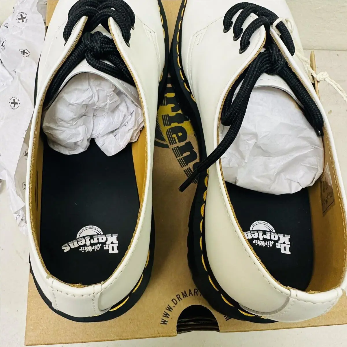 Dr. Martens shoes - White 3