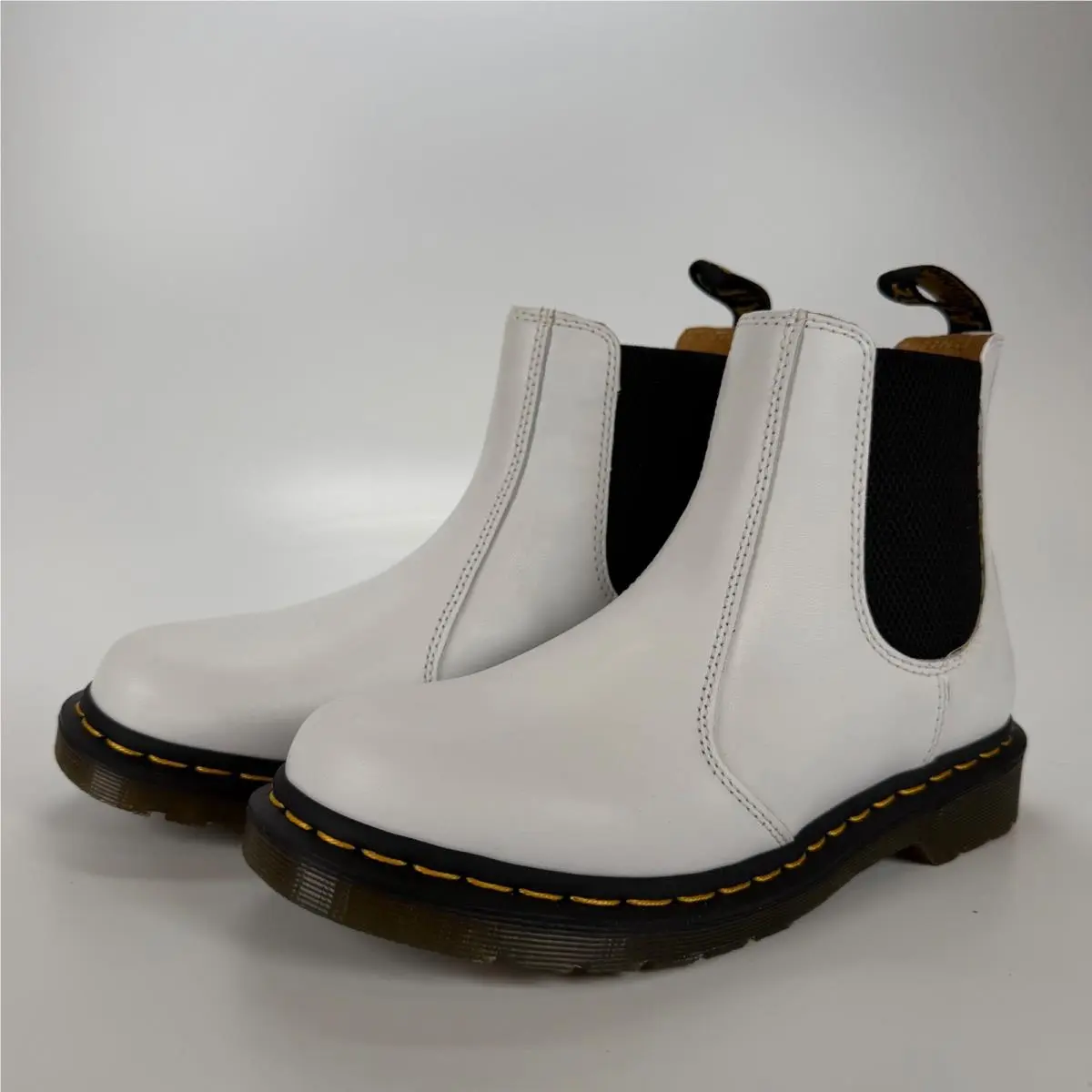 Dr. Martens 2976 Softy T Leather Chelsea Boots White 27475100 Mens Size 9