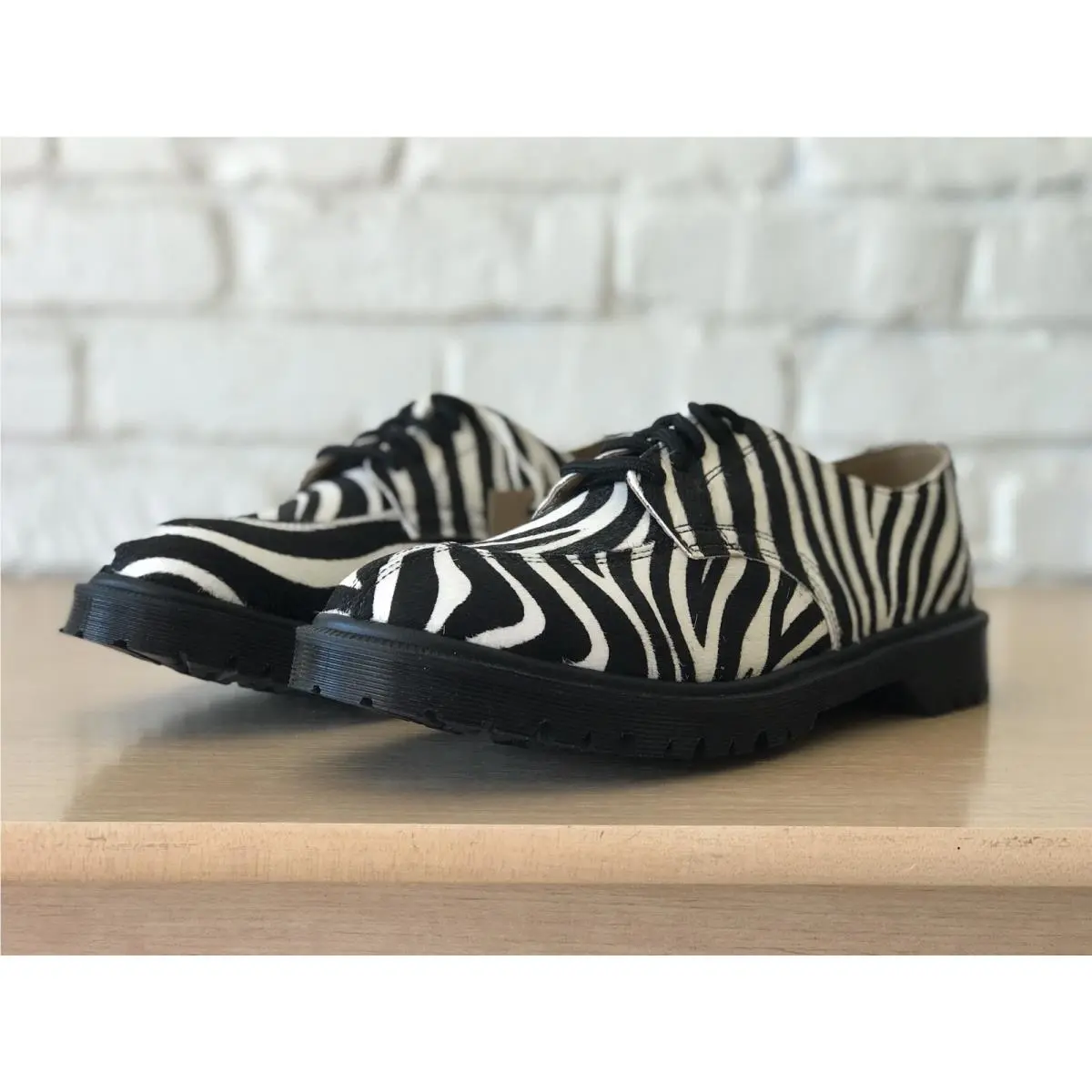 Dr. Martens shoes - 2046 Supreme HO Hair On Stripes - 27151009 - Black White (UPC: 0190665440003) 5