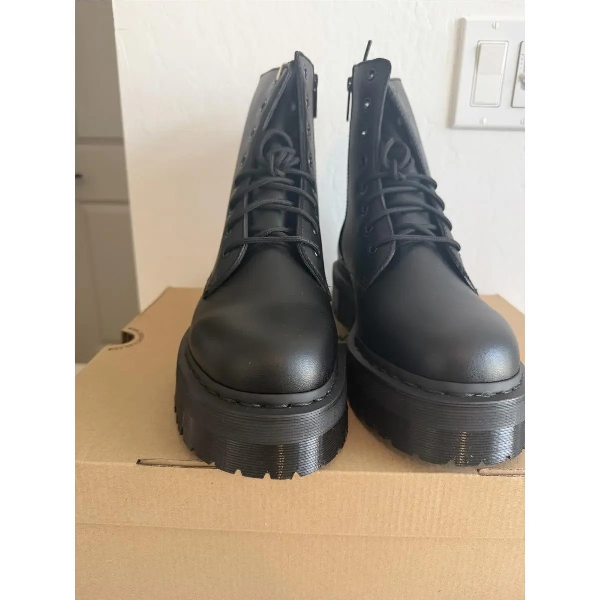 Dr. Martens shoes - Felix Rub Off - Felix Rub Off - 25310001 - Black (UPC: 0190665273151) 2