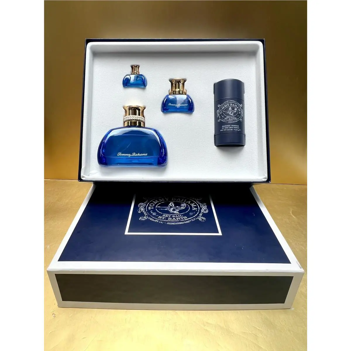 Tommy Bahama Set Sail St. Barts 4pc Set 3.4oz Spr +.5oz Spr +.18oz +deo/stick