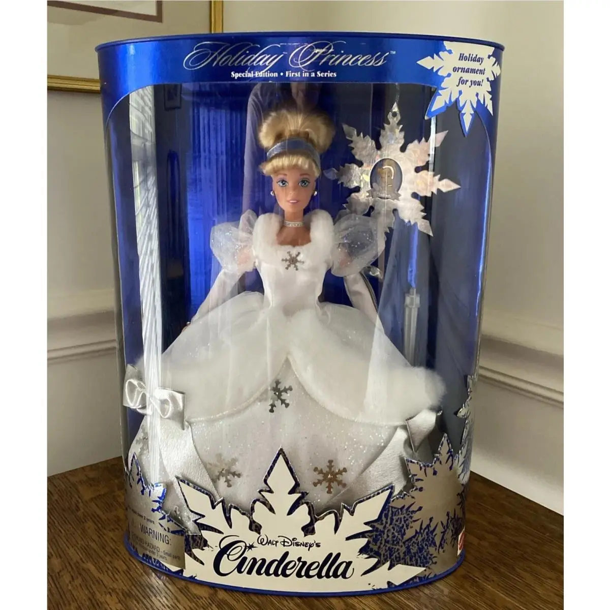 Vintage Disney Cinderella Holiday Princess Barbie First in Series Nrfb Box