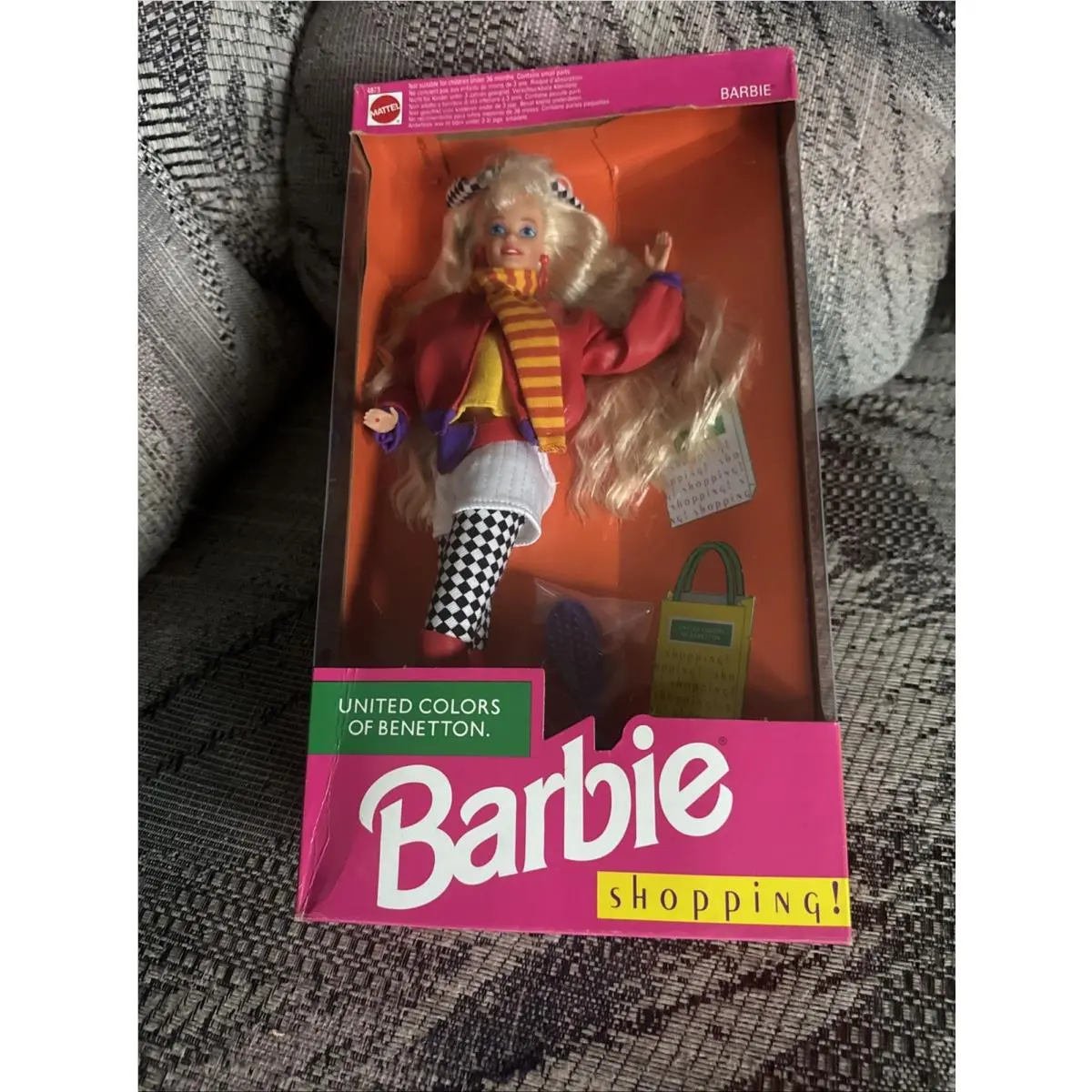 Barbie United Colors of Benetton Barbie Shopping Doll Mattel 4873 Nrfb