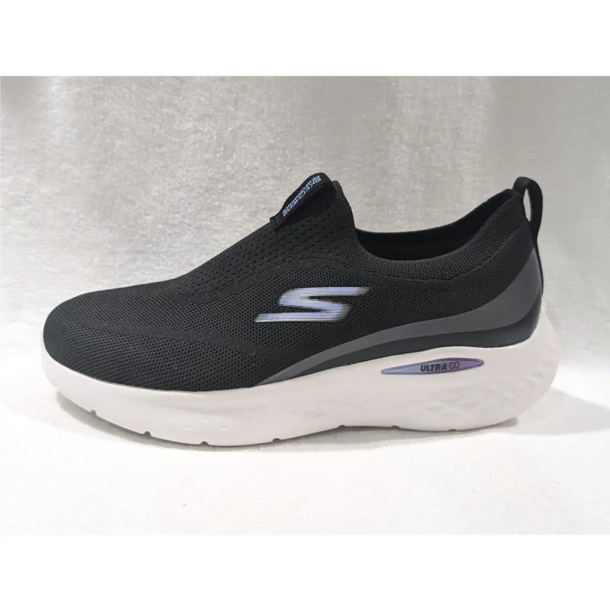 Skechers shoes - Skechers Go Run Lite Aurora Sky - 129423/NVAQ - Black/Lavender 6