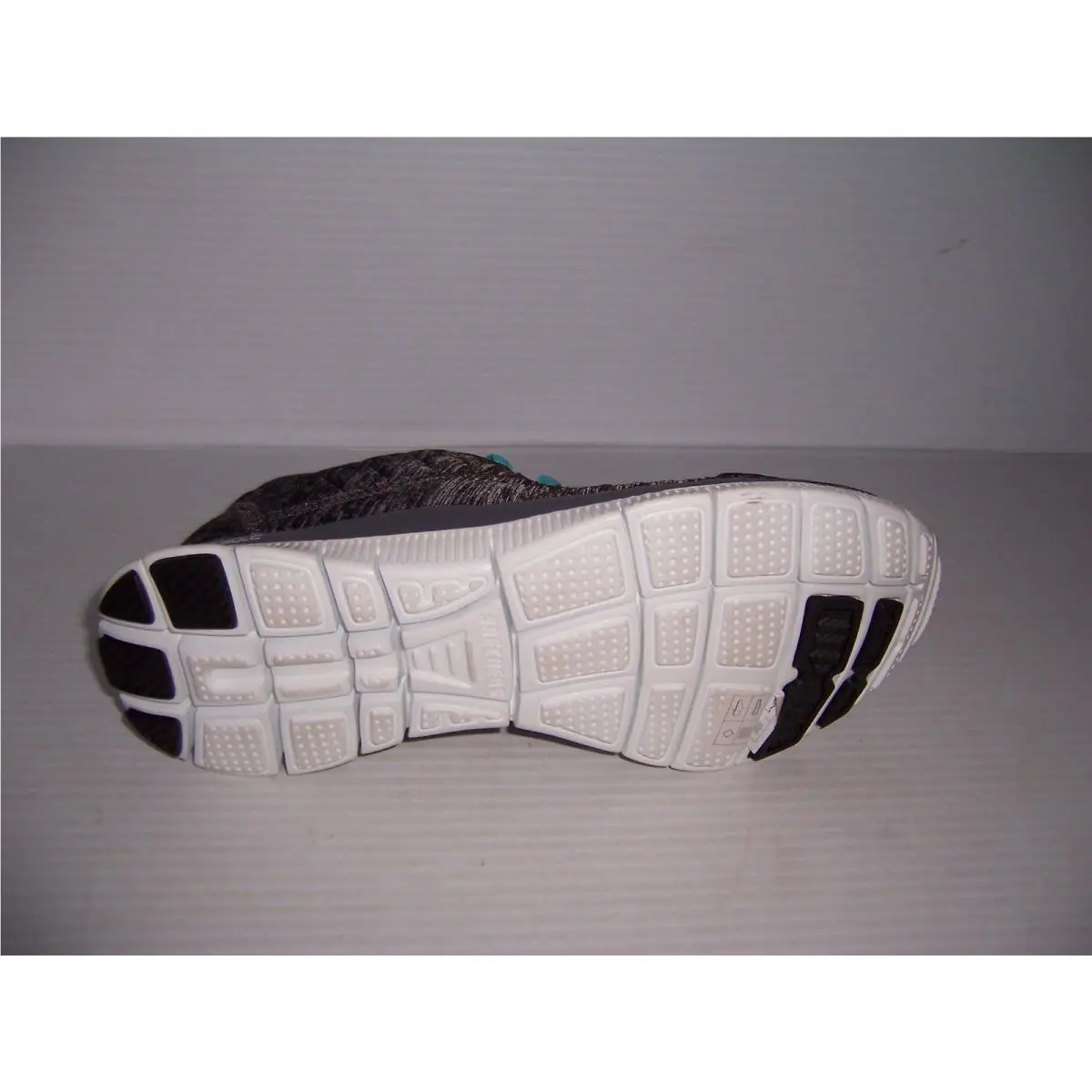 Skechers shoes - Black 8