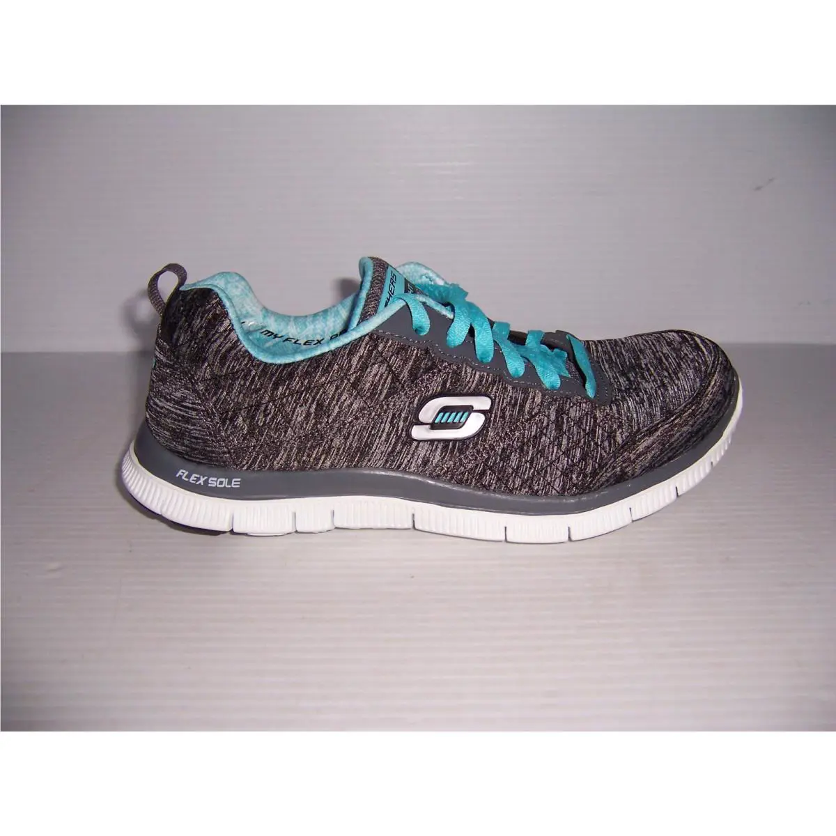 Skechers shoes - Black 4