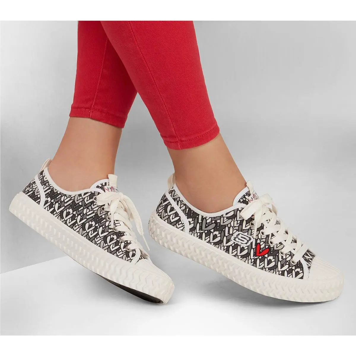 Skechers shoes - STREET TRAX - ONE THAT STANDS OUT - 155501 - White/Black 6