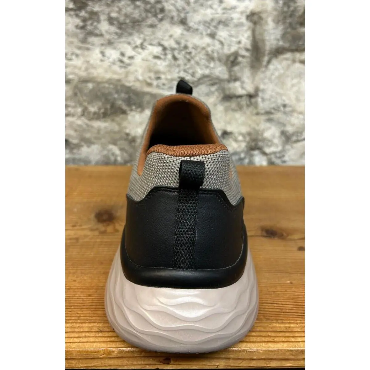 Skechers shoes - Crispin - Crispin - Tan 3