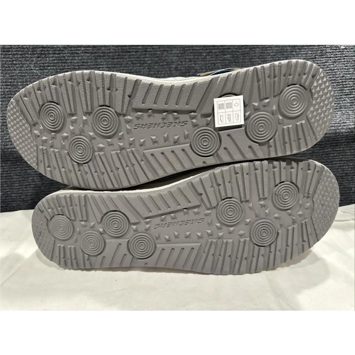 Skechers shoes - Free Slip-ins - Free - Gray 10