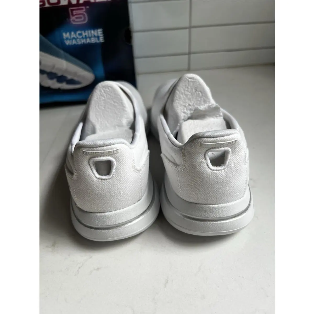 Skechers shoes - SKECHERS GO WALK Joy - WALK Joy - 124187 - White 3