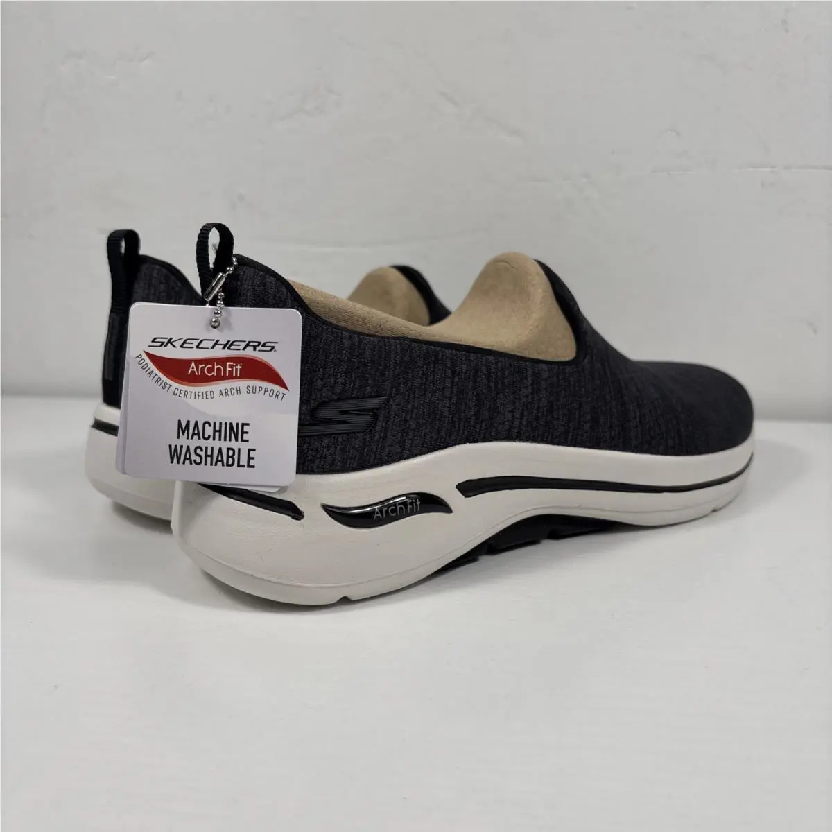 Skechers shoes - SKECHERS GO WALK Joy - WALK Joy - Black 5