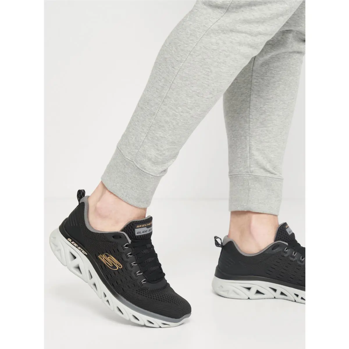 Skechers shoes - BLACK/GOLD 3