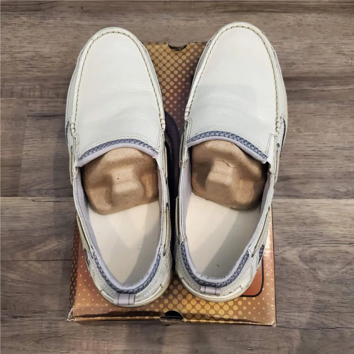 Skechers shoes - Off White 2