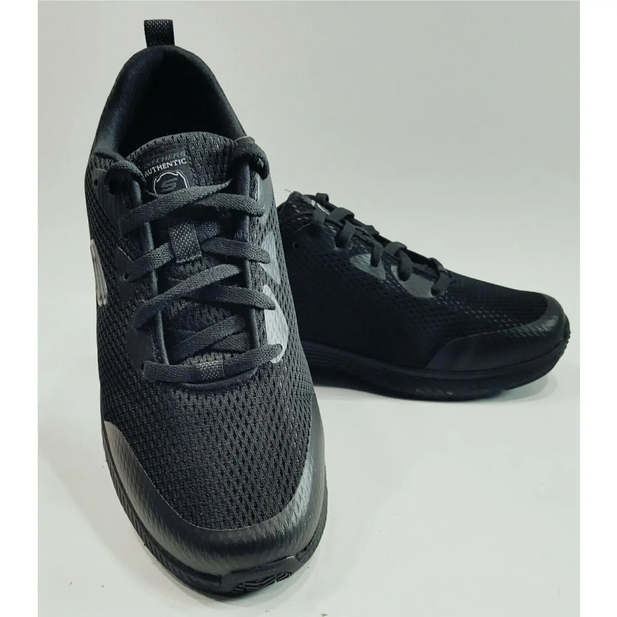 Skechers Women`s 77285 Dyna Air SR Slip Resistant Work Shoes SZ 11