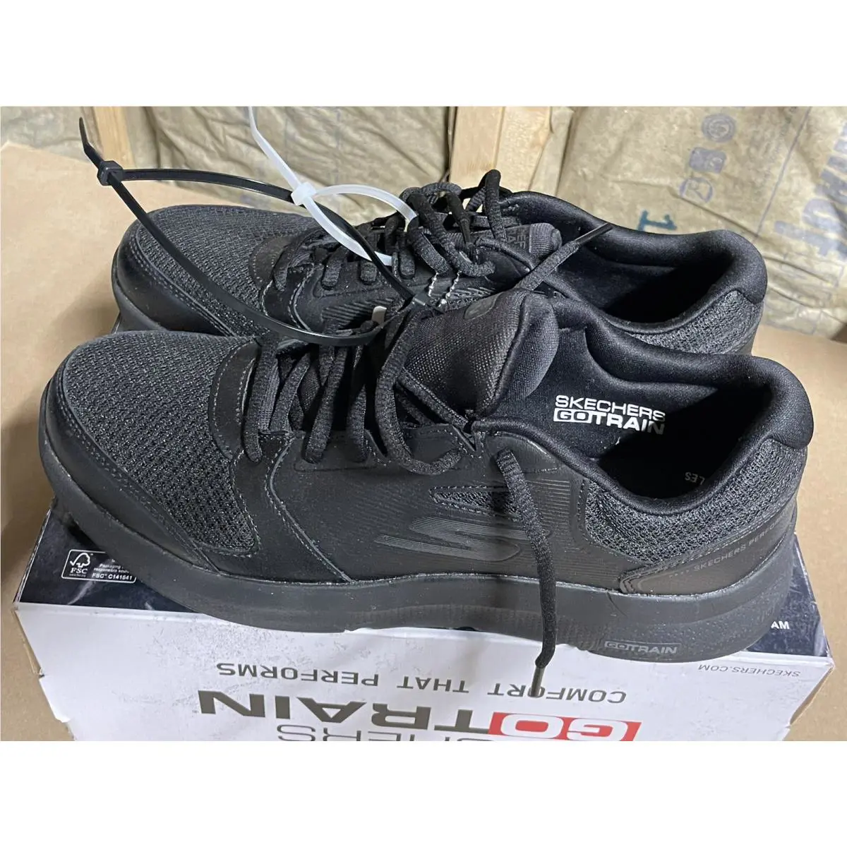 Skechers shoes - Skechers GO Train move-Stature - Train - Black 0
