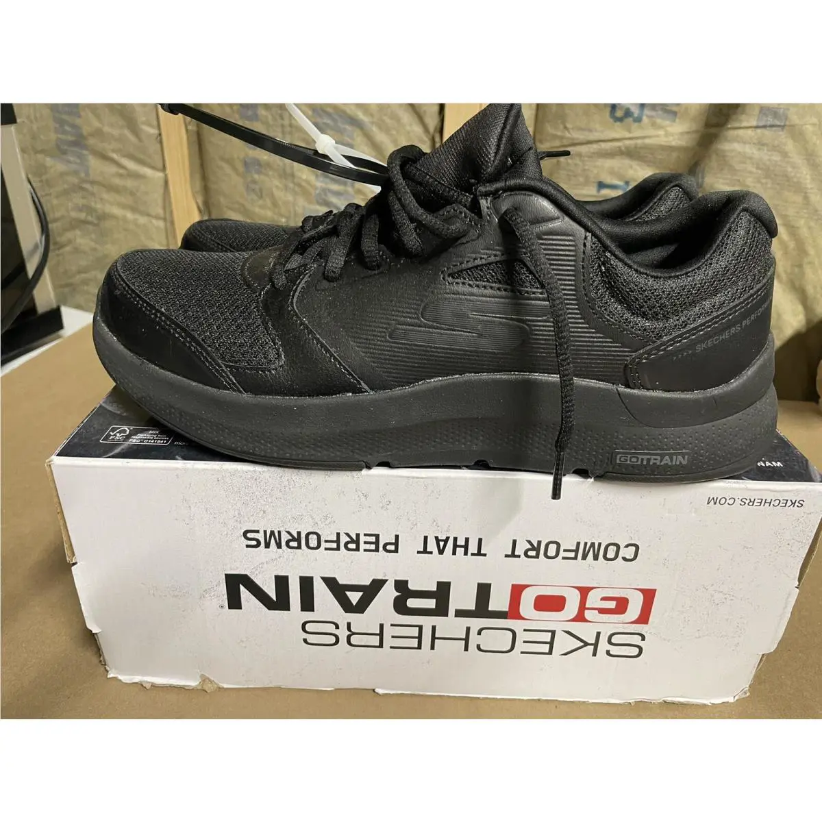 Skechers shoes - Skechers GO Train move-Stature - Train - Black 1