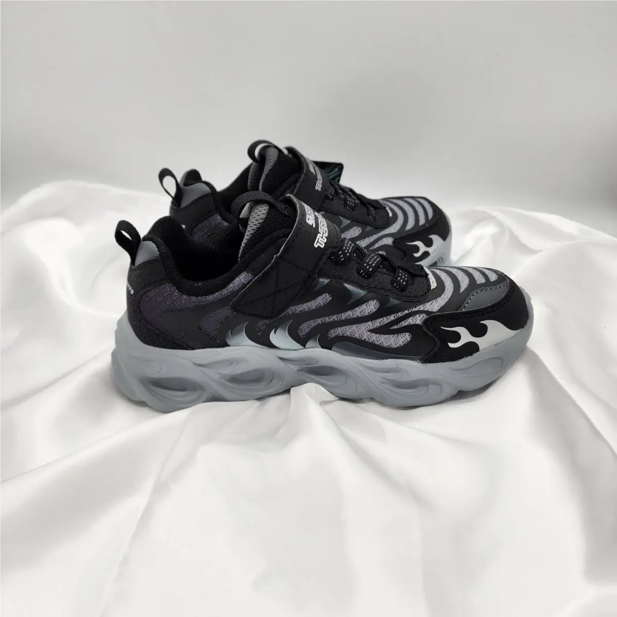 Skechers shoes - Blue (UPC: 194880010577) 3