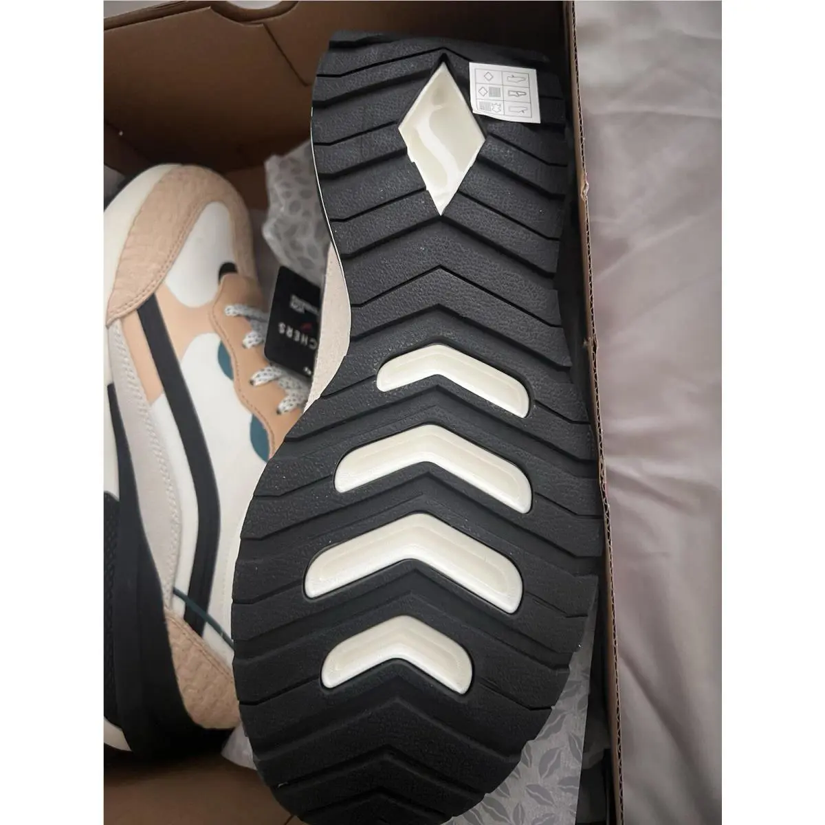 Skechers shoes - Skechers Halos - Halos - Cream 2