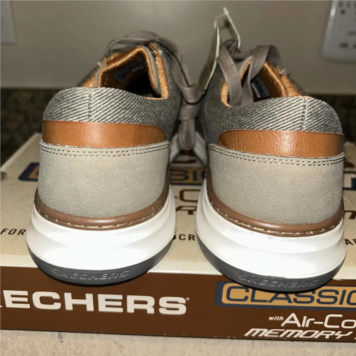 Skechers shoes - SKECHERS Moreno Ederson - Moreno Ederson - 65981 - Taupe 2