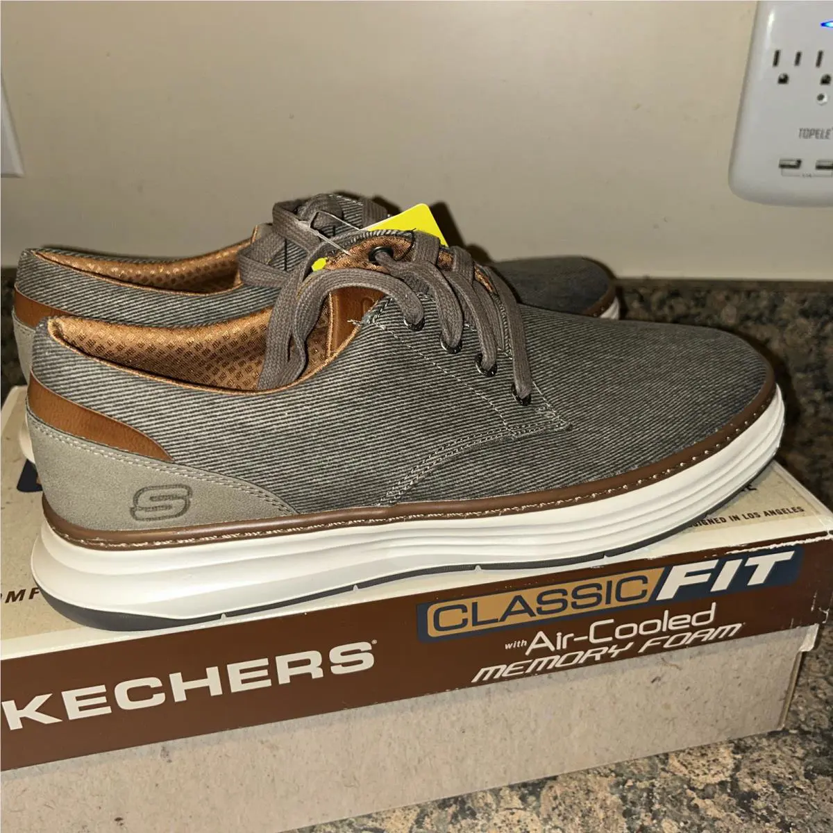 Skechers shoes - SKECHERS Moreno Ederson - Moreno Ederson - 65981 - Taupe 4