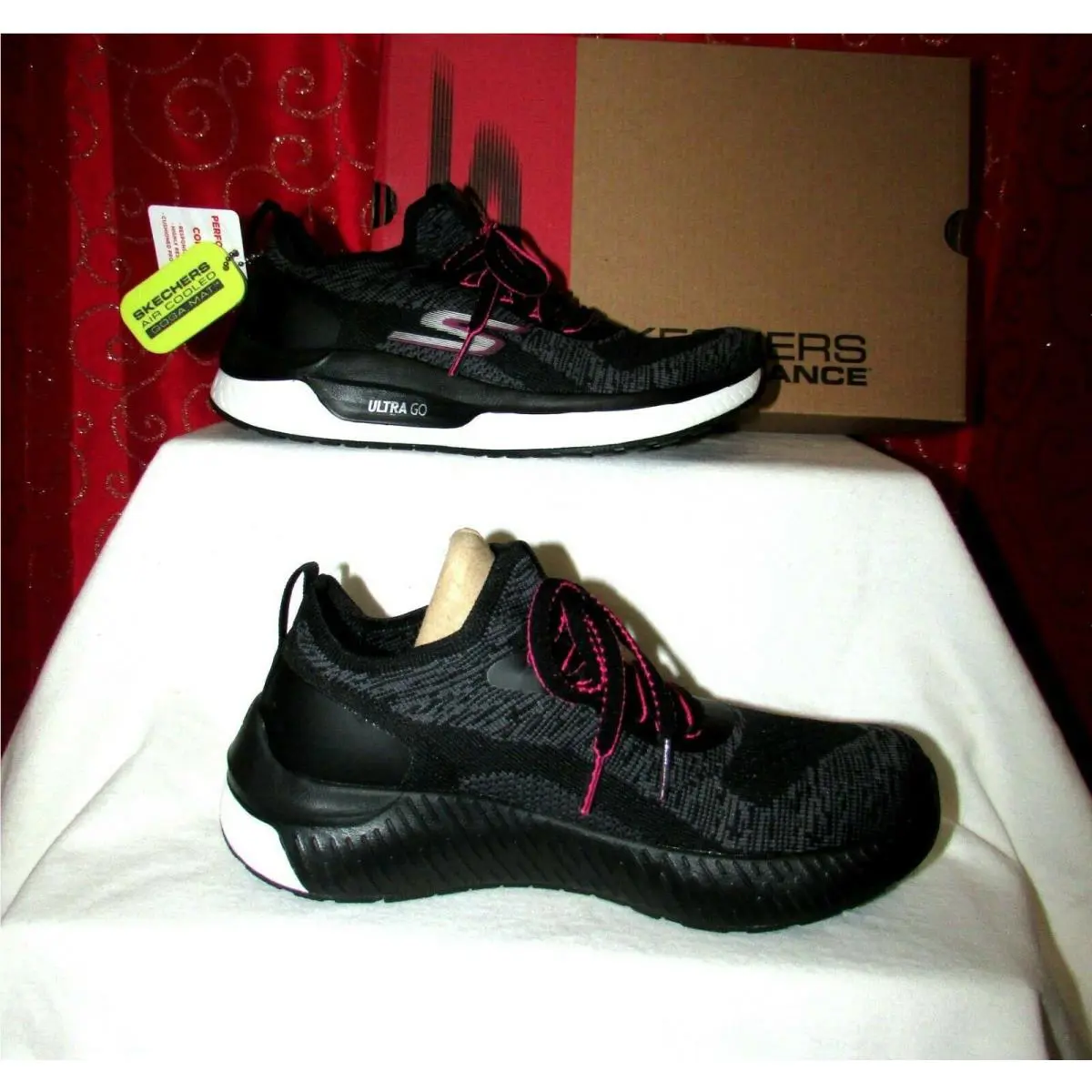 Skechers shoes - SKECHERS ULTRA GO RUN STEADY SWIFT - 16025 - Black/HOT PINK (UPC: 1931139920008) 3