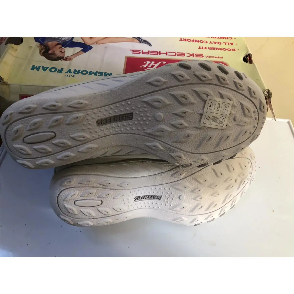 Skechers shoes - Skechers Go Run - Run - White 2