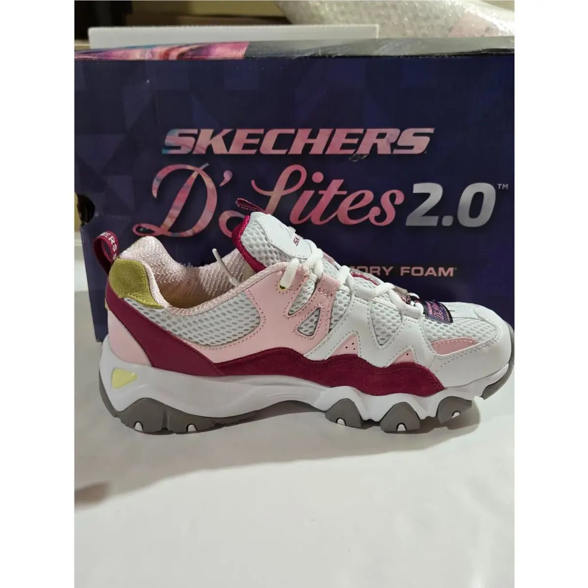 Skechers shoes - D`Lites - White and Pink 4