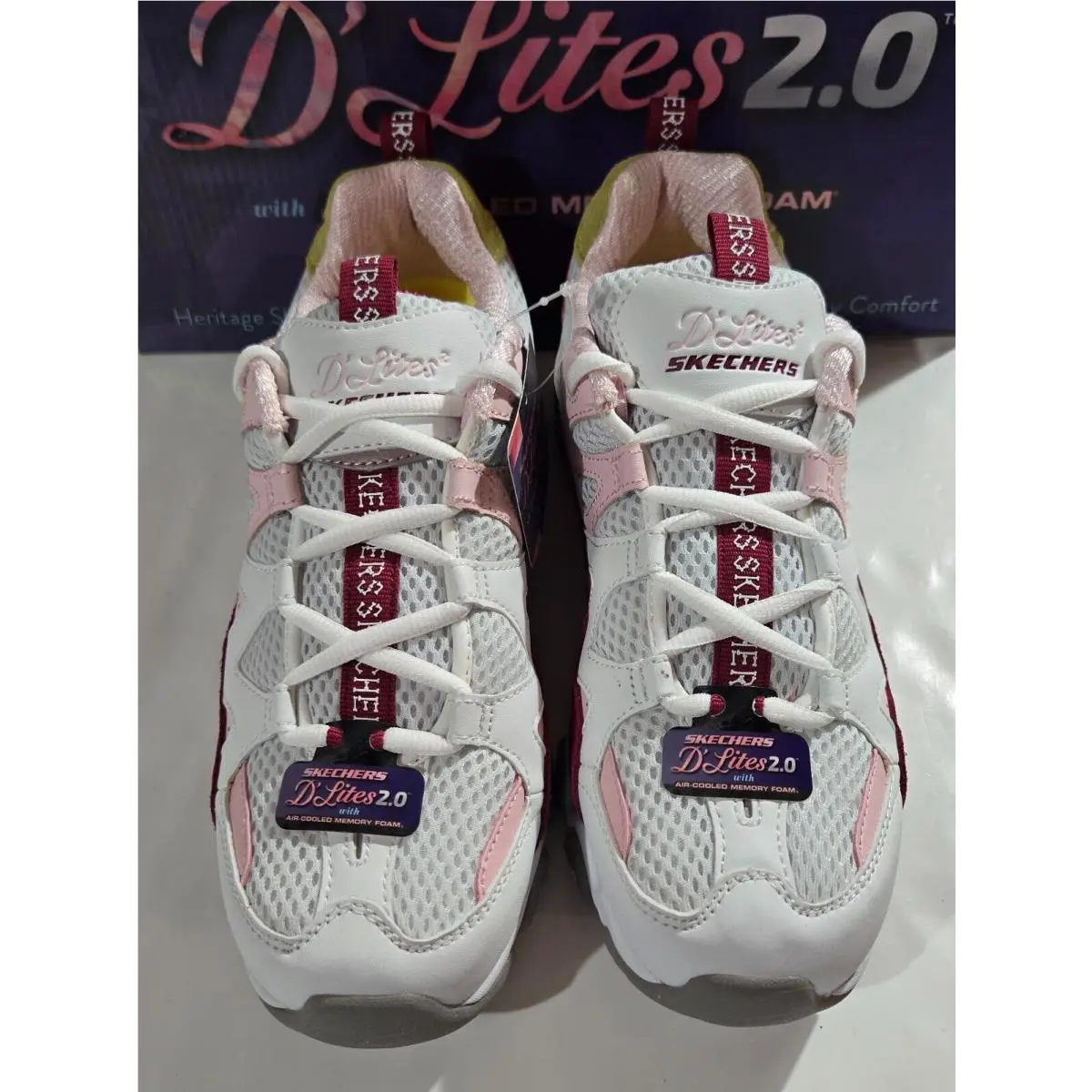 Skechers shoes - D`Lites - White and Pink 0