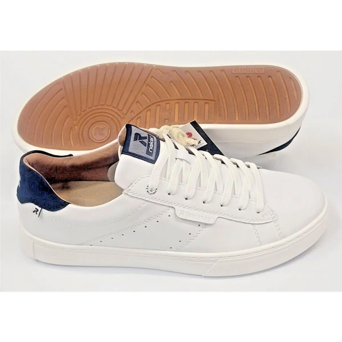 Rieker shoes - White (UPC: 644403940312) 0