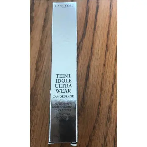 Lancome Teint Idole Ultra Wear Camouflage High Coverage Concealer 090 Ivoire Nip
