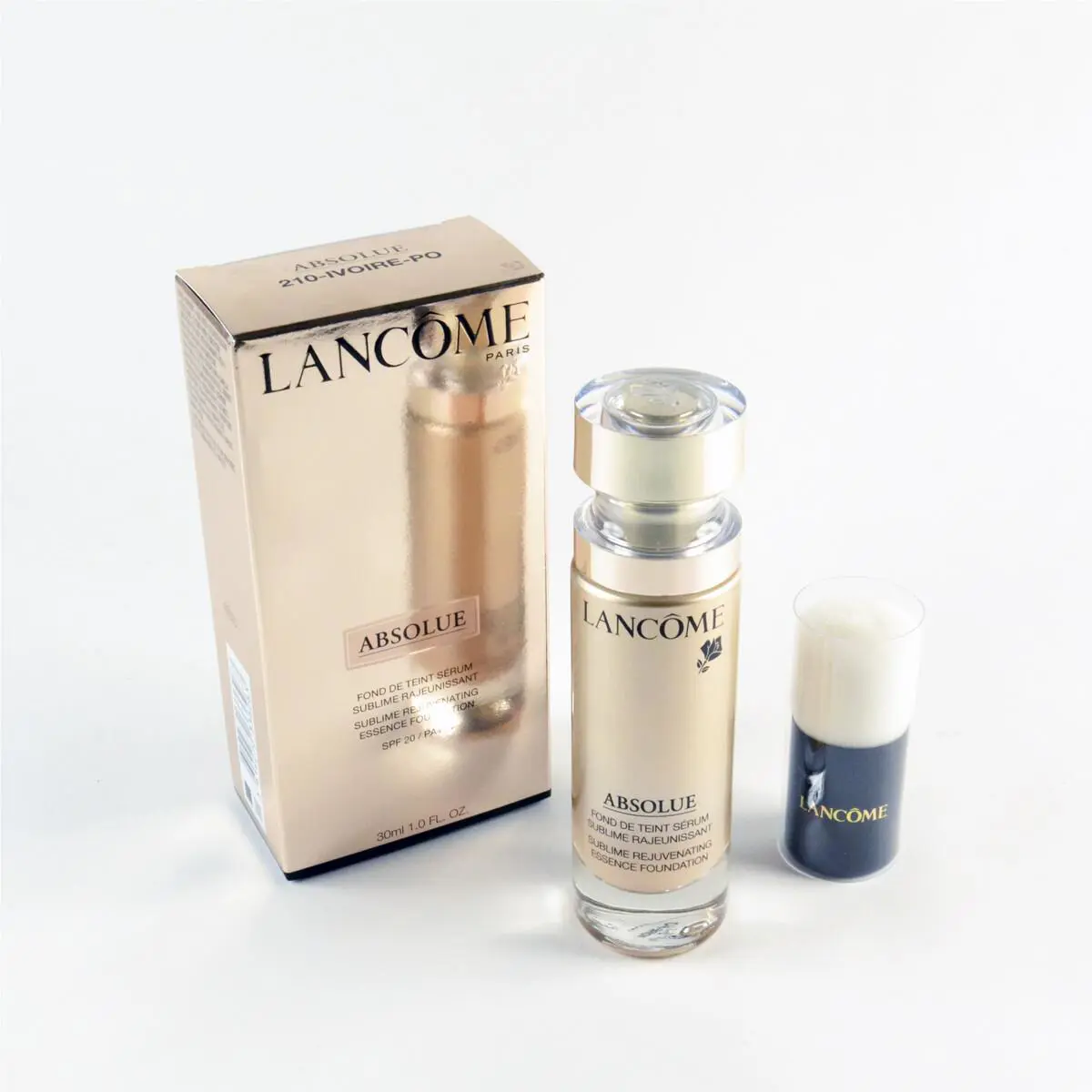 Lancome Absolute Sublime Rejuvenating Essence SPF20 Foundation 210 Ivoire PO
