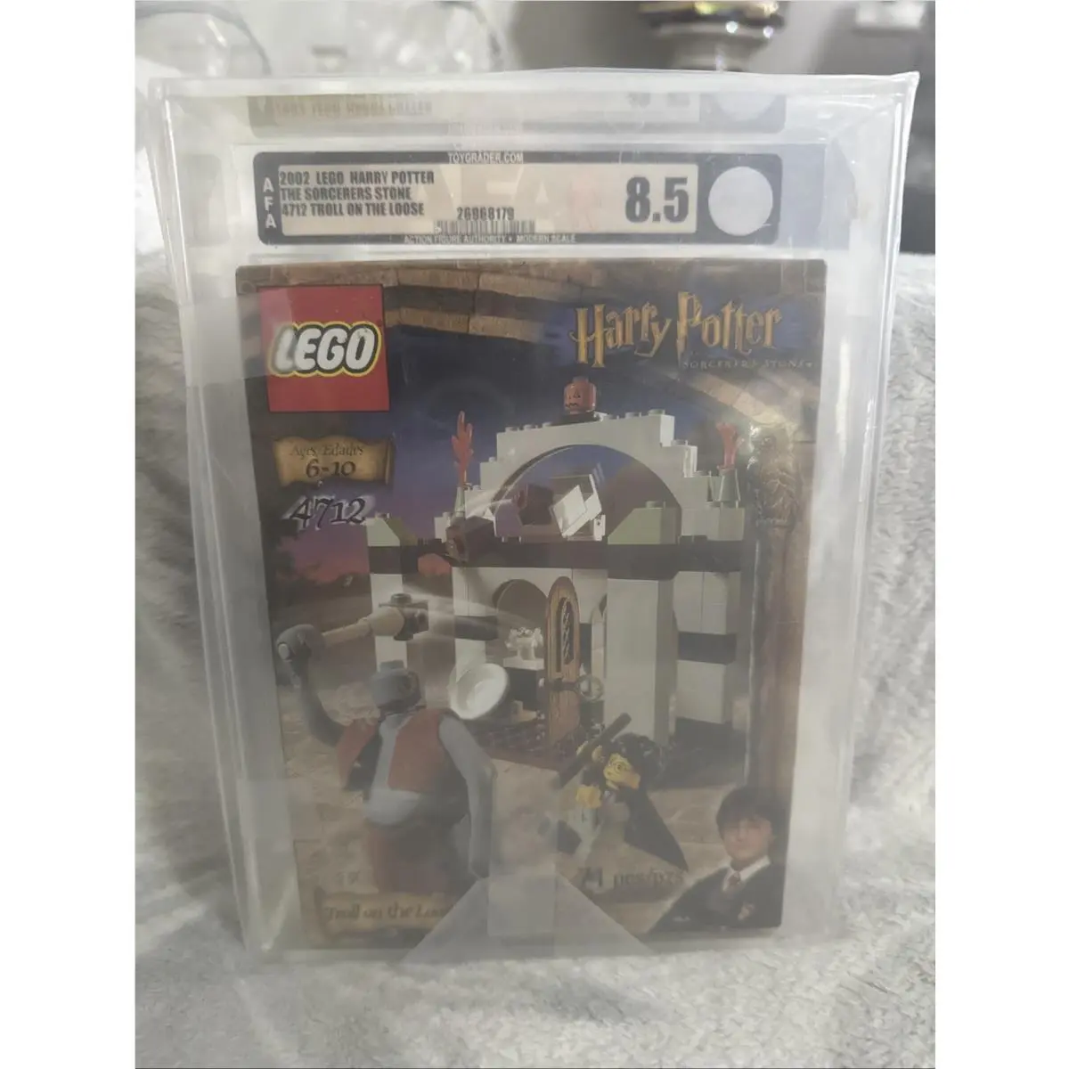 Lego Harry Potter Sorcerer`s Stone Troll on The Loose 4712 Afa Graded 8.5