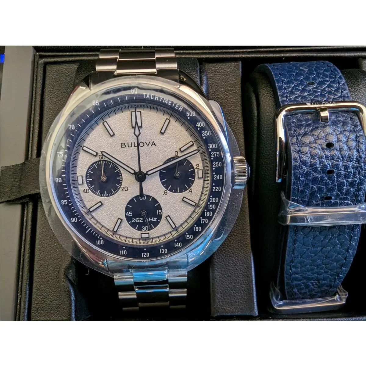 Bulova Lunar Pilot Chronograph Men`s Watch Sapphire with Bonus Strap 98K112