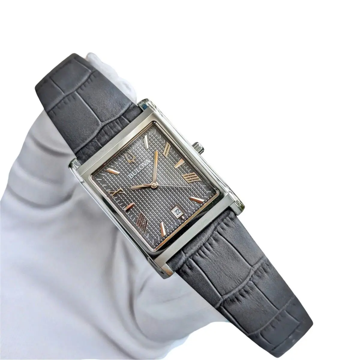 Bulova Sutton Sapphire Crystal Leather Band Men`s Watch 96B443