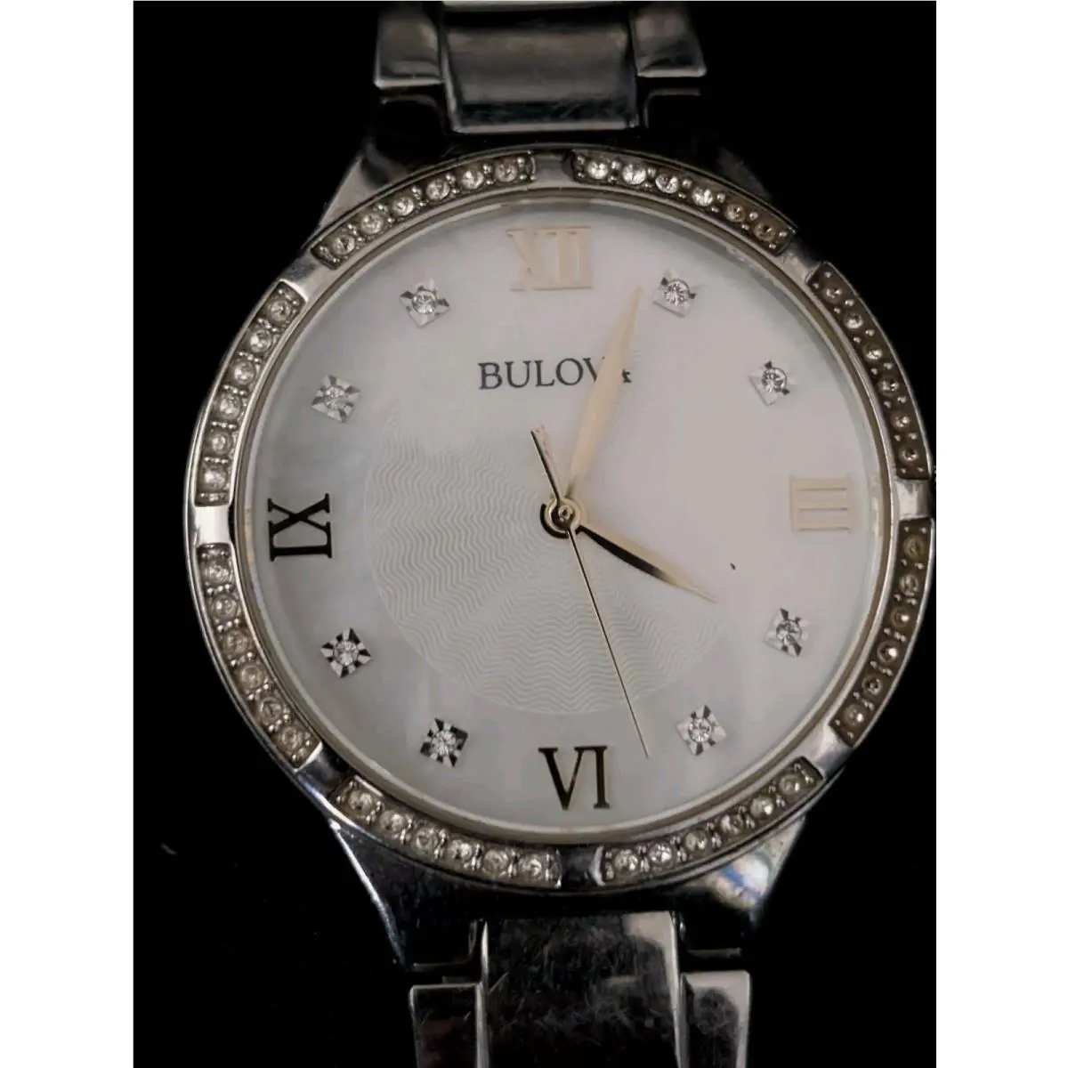 Bulova Crystal Phantom Ladies Quartz Guilloch Mop Dial 98L263 32mm
