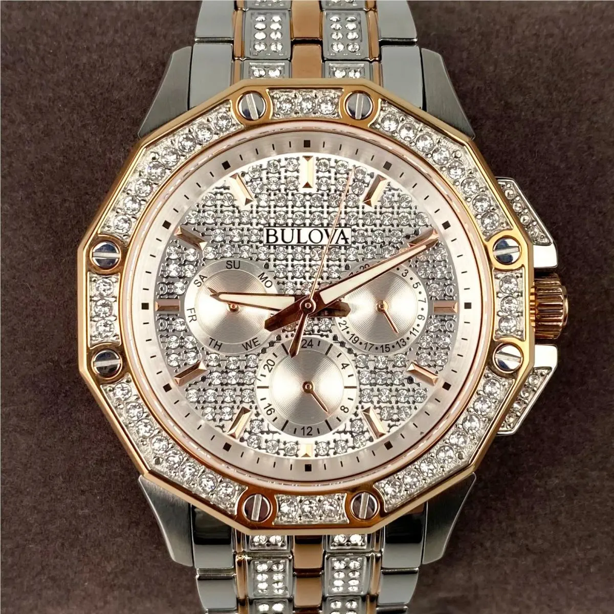 Bulova Octava Quartz Watch 41.5mm Crystal White Dial Two Tone Men`s Watch 98C133