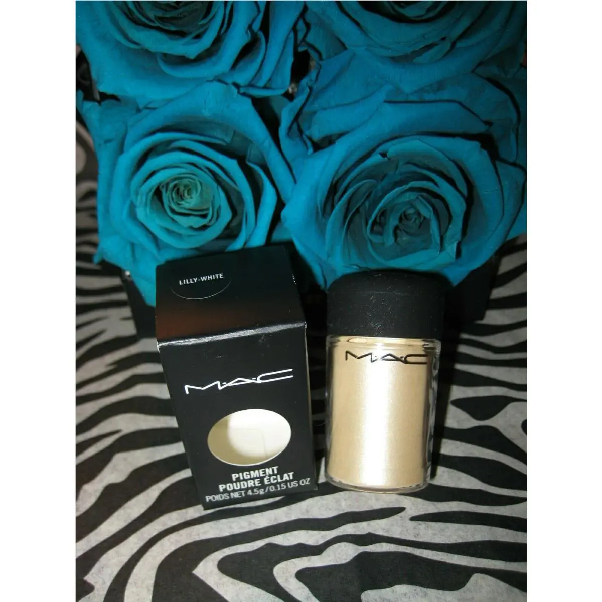 Mac Eye Shadow Pigment or Glitter Select Shade From Drop Down Menu