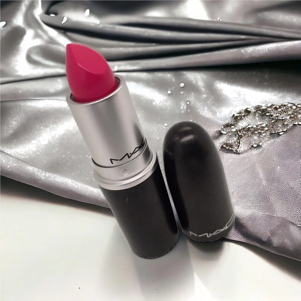 Mac Matte Lipstick Pink Pigeon 609 Cool Fuchsia Rare