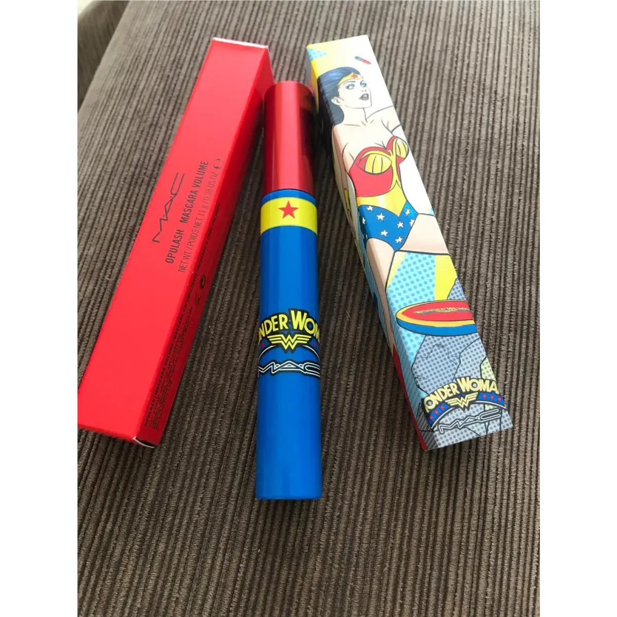 Mac Wonder Woman Opulash Mascara Volume “themyscira” Blue Rare —