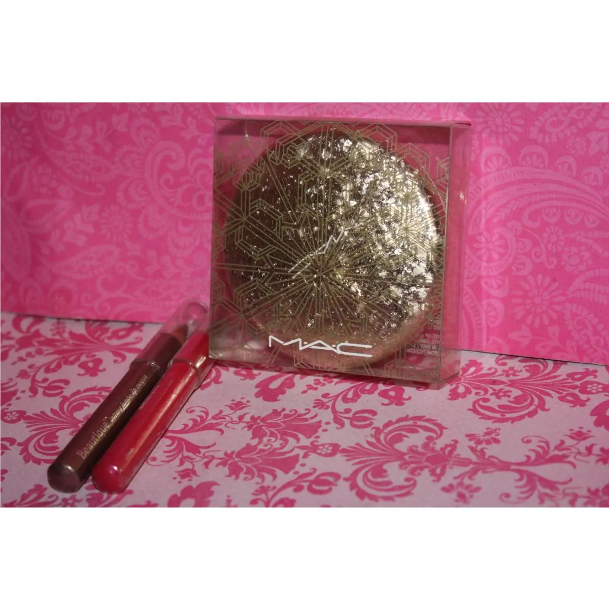 Mac Cosmetics Snowball Face Powder Collection Holiday 2017- Happy Go Dazzingly by MAC Cosmetics