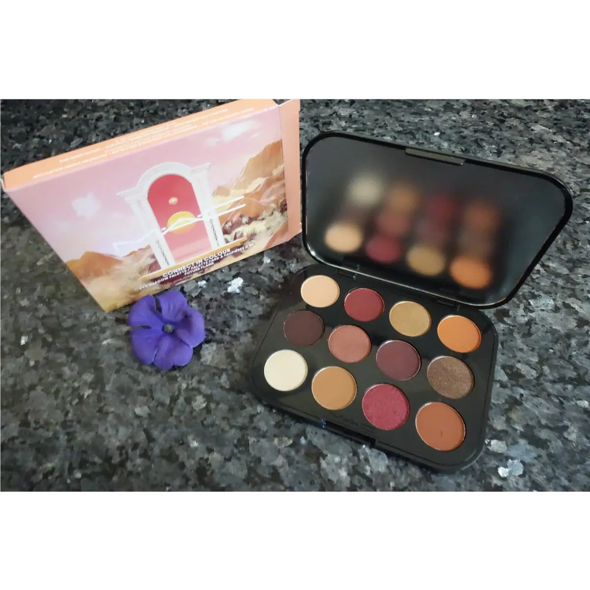 Mac Connect in Colour Eye Shadow Palette in Future Flame