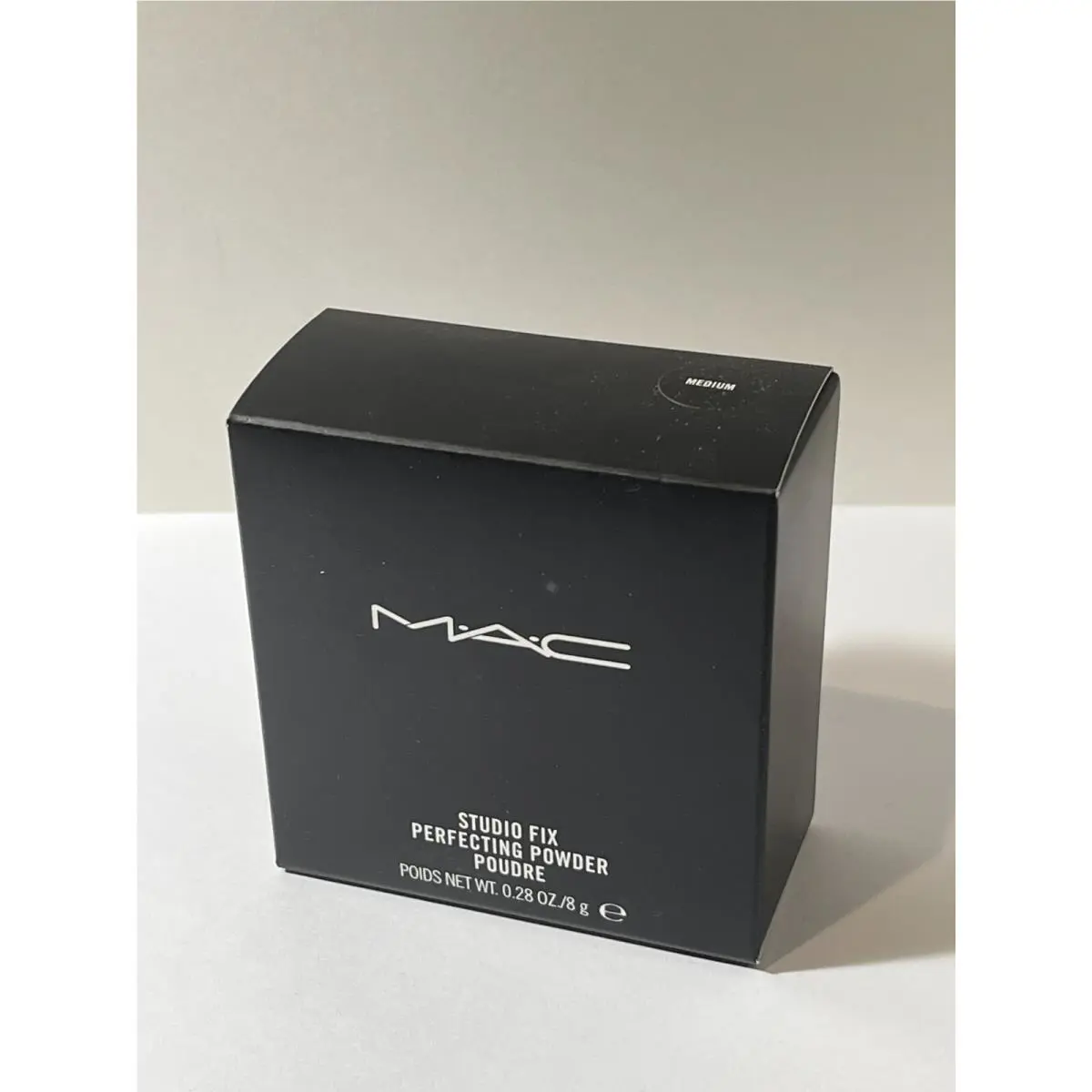 Mac Studio Fix Perfecting Powder Shade Medium 0.28oz / 8g