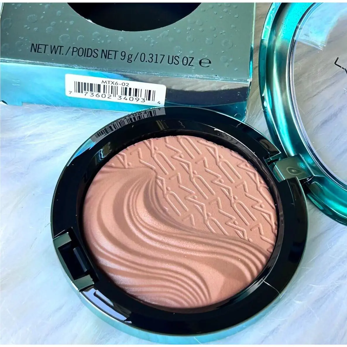 Mac Alluring Aquatic Extra Dimension Bronzing Powder Delphic Full Size Rare