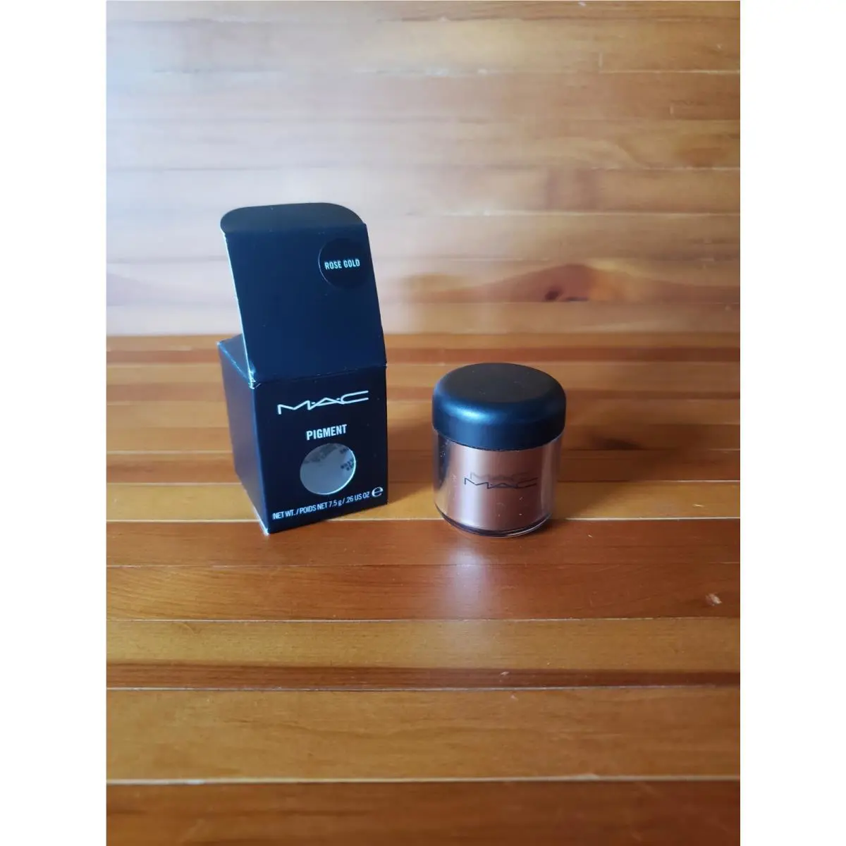 Mac Pigment Rose Gold Htf Rare 26 oz / 7.5 g Shimmer Glitter Glow