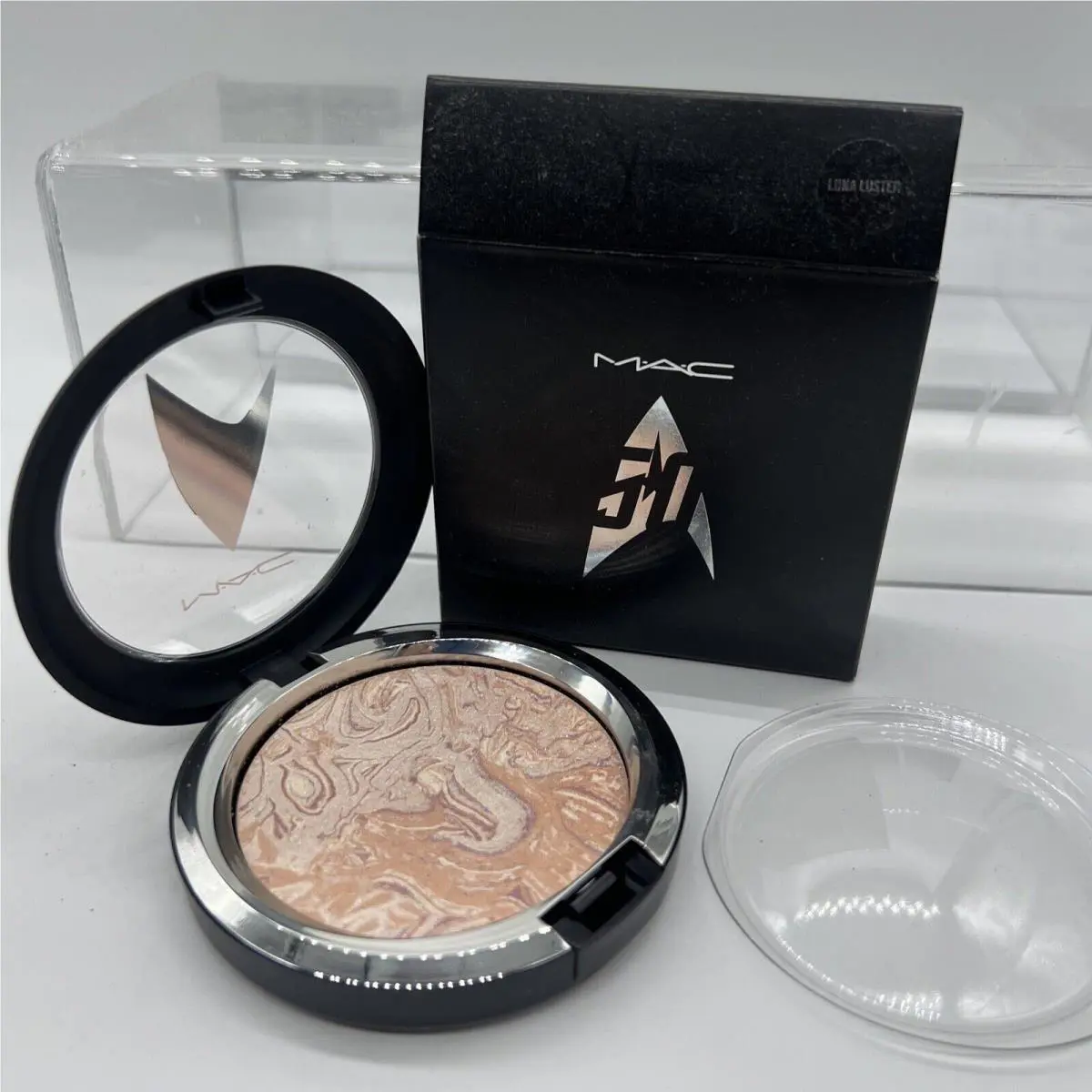 Mac Star Trek 50th Luna Luster Soft Rose Mineralize Skinfinish Highlight