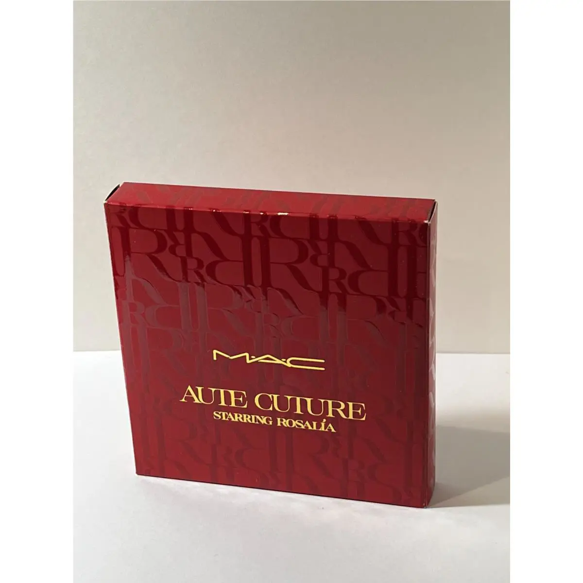 Mac Aute Cuture Starring Rosalia Extra Dimension Skinfinish Palette .56oz / 16g